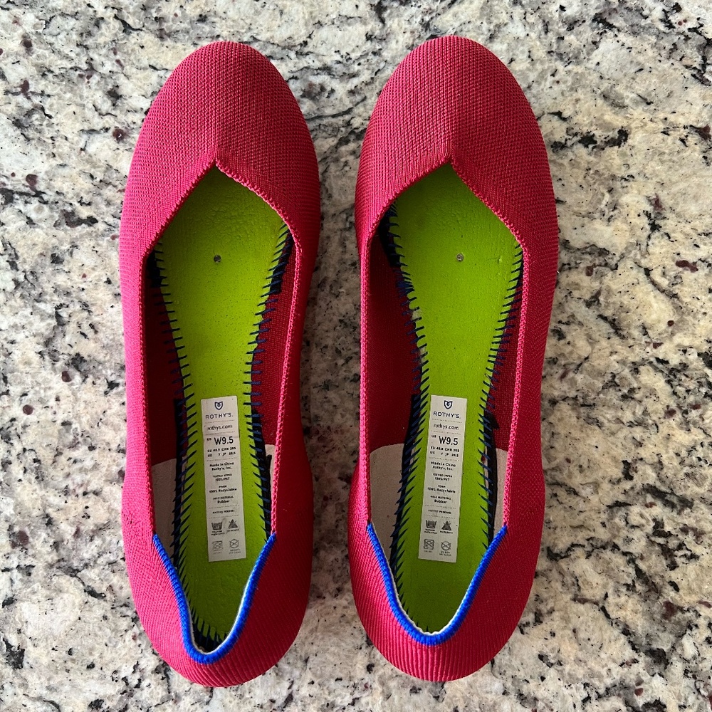 Scooter Red Rothy's Size 9.5